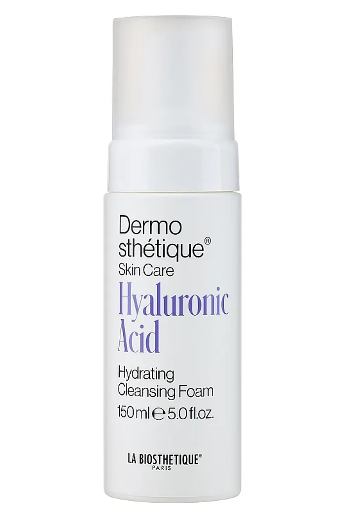 Очищающая пенка с гиалуроновой кислотой